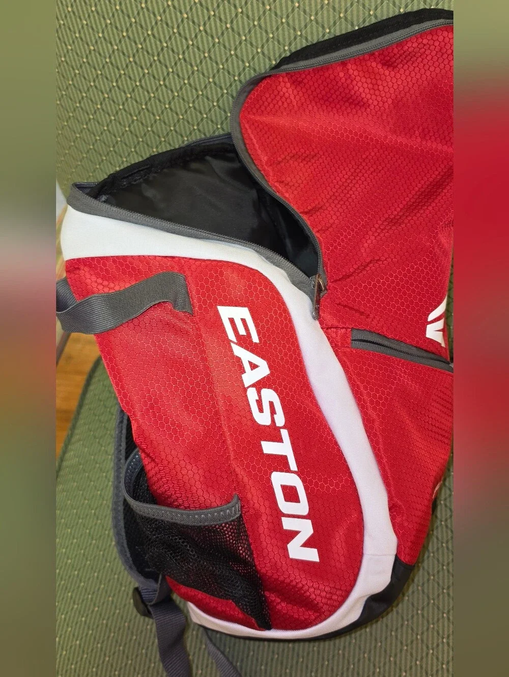 Easton Walk Off Elite Softball Backpack Women's Red and White